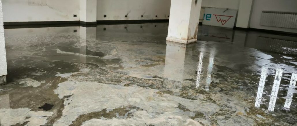 gallarate palazzo sgombero negozi chiusura