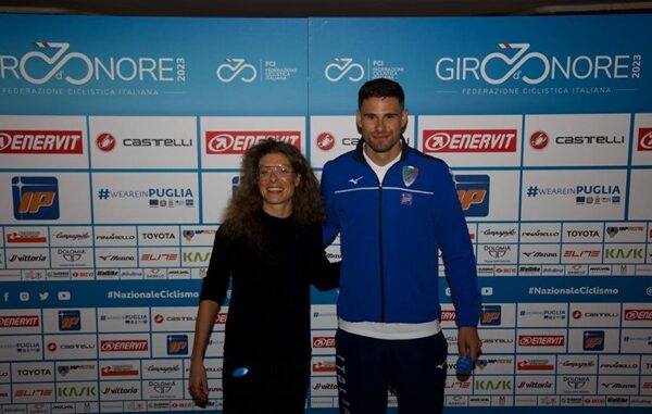 ciclismo giro onore