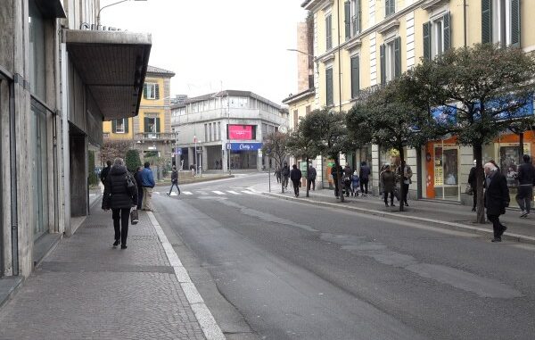 locali sfitti varese bando