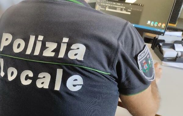 castanoprimo polizialocale mercato accattonaggio