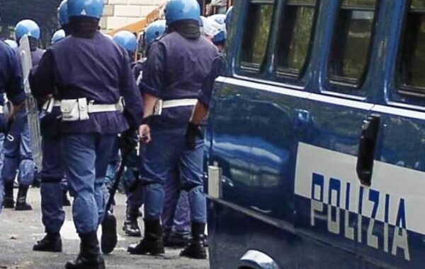 milano tifosi ferito