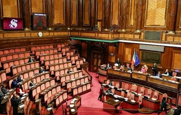 uomini donne istituzioni