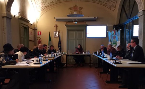 sumirago piazza consiglio acquisizione
