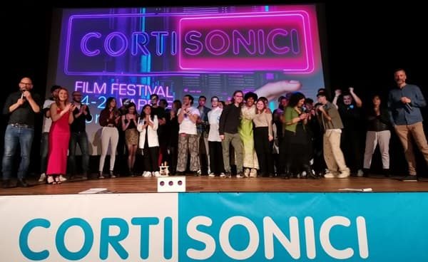 cortisonici festival giovani bandi