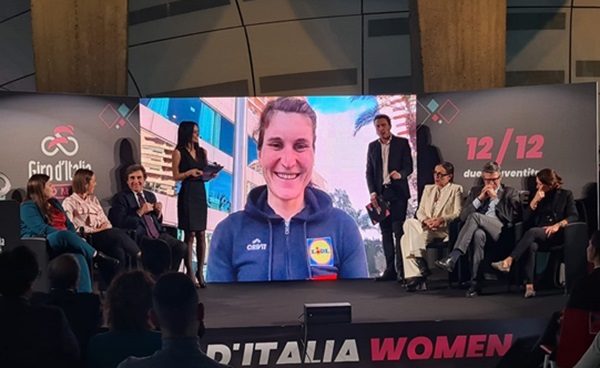ciclismo milano giro donne