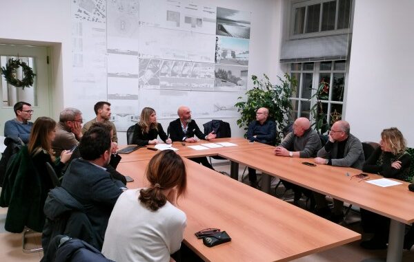 progetto padel lissago sospeso