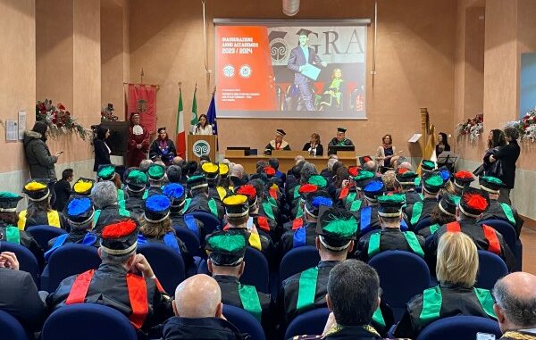 università insubria anno accademico