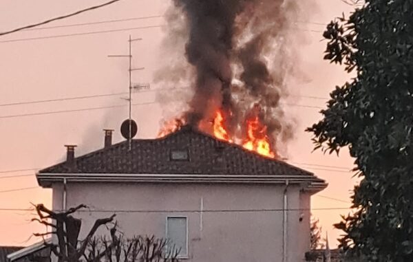 Incendio Castiglione olona donna svenuta