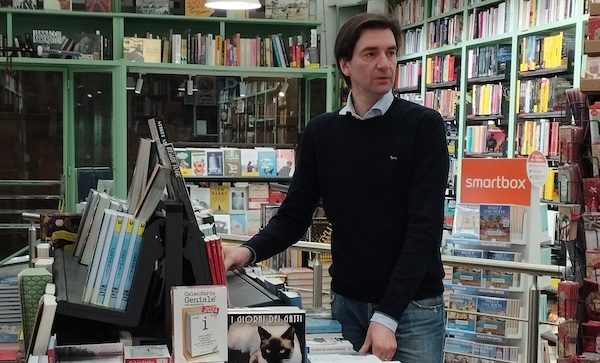 Gallarate libreria Biblos Mondadori