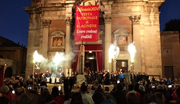 somma sant'Agnese patrono