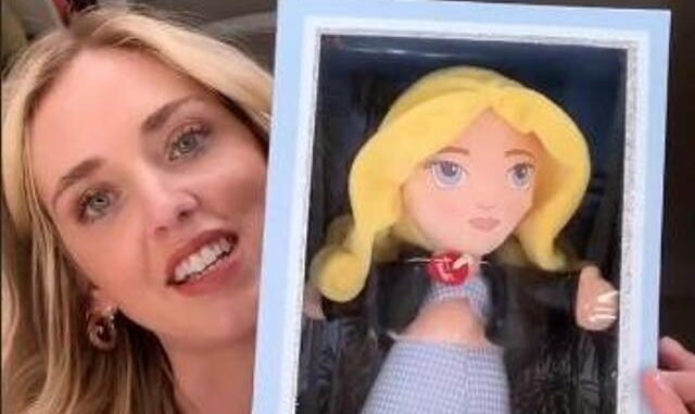 Bambola ferragni trudi hot sale