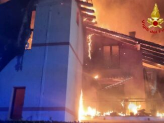 incendio abitazione varano borghi