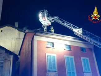 incendio edificio bisuschio