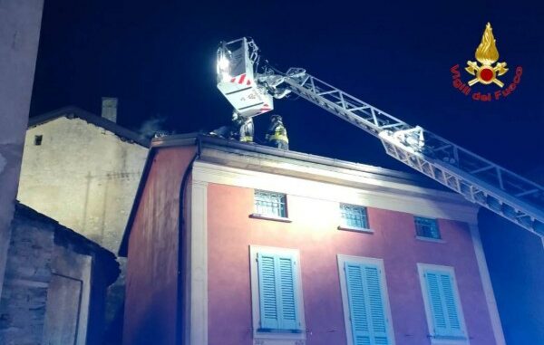 incendio edificio bisuschio