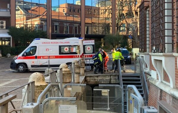 testata carabinieri ospedale tradate