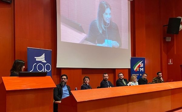Busto convegno violenza donne