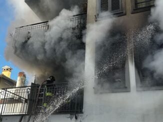 Saronno incendio ustionati intossicati
