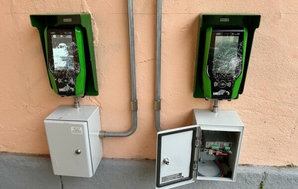 convalidatrici stazione caldè vandalizzate