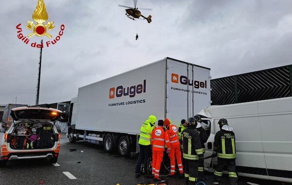 bernateticino a4 incidente vigilidelfuoco