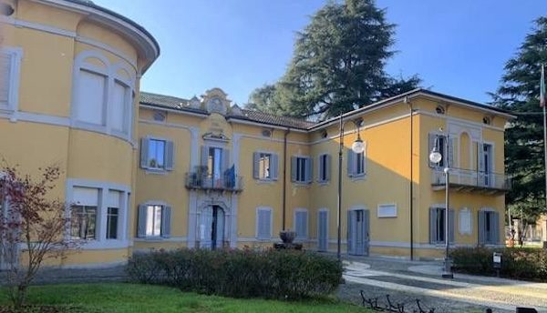 Lonate sindaco discorso duce