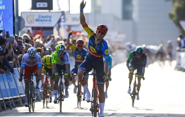 ciclismo milan valenciana