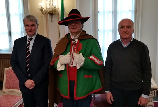 varese carnevale maschere carri 01