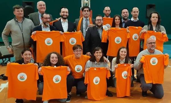 rescaldina certificato antifascismo polemiche