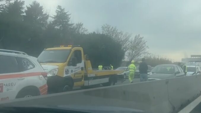 legnano incidente autostrada a8