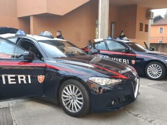 carabinieri pattuglia caserma