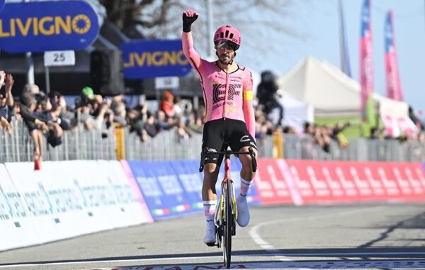 ciclismo milano torino bettiol
