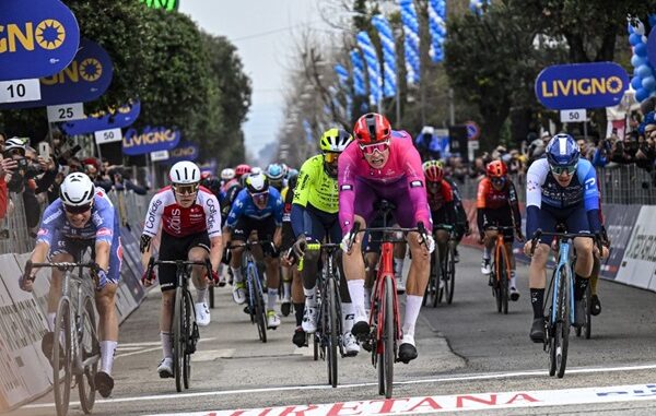 ciclismo tirreno adriatico milan
