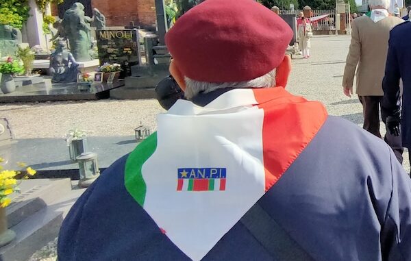 gallarate corteo 25 aprile