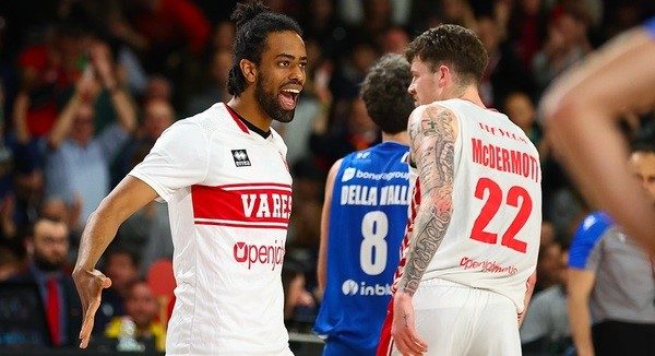 Openjobmetis Varese Campionato Napoli