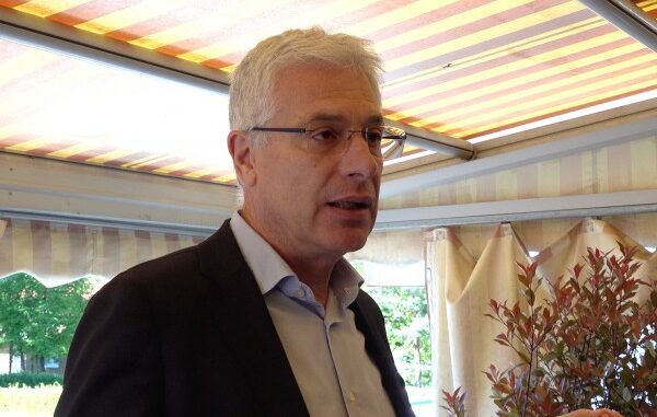 morazzone sindaco mazzucchelli