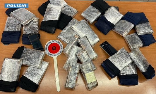 cerromaggiore varese polizia droga