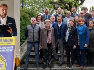 Sesto calende centrodestra boatto