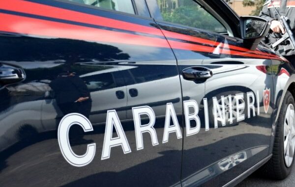 arrestato luino ex moglie divieto