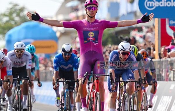 ciclismo giro milan