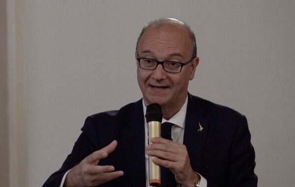 ministro valditara varese scuola