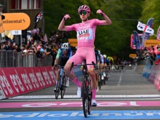 ciclismo giro pogacar