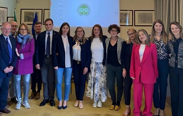 varese master insubria senologia