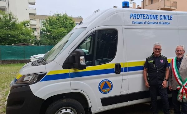 cardano protezione civile furgone