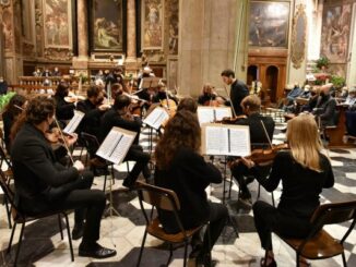 dieci anni orchestra canova