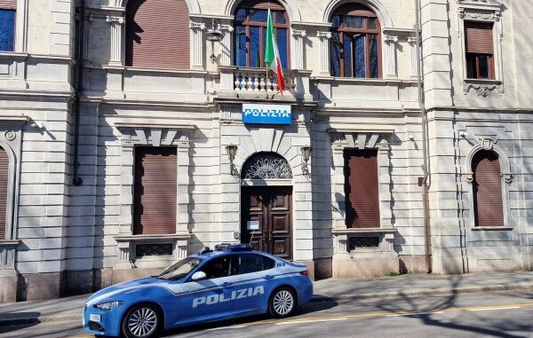 minacciava moglie arrestato busto