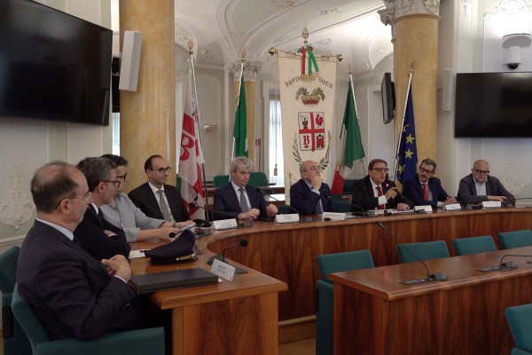 stazioni sicure taxi varese
