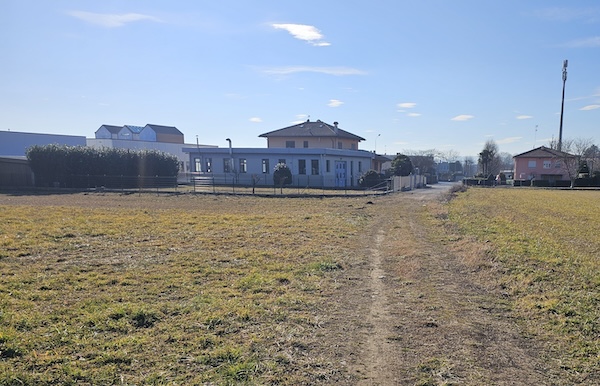 Sesto calende moschea approvata