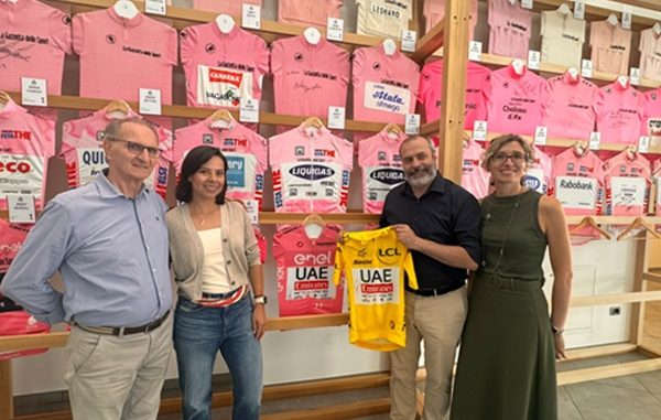 ciclismo ghisallo maglie pogacar