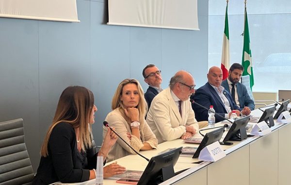 regione caruso plinio il vecchio