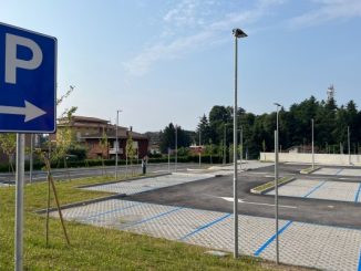varese parcheggio ospedale circolo