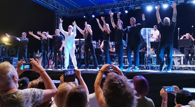 varese umberto tozzi coro 06